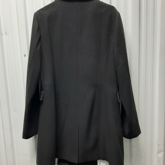 Ladies coat - Picture 6 of 7